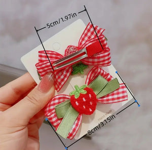 Checkered Strawberry Bows