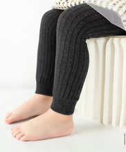 Load image into Gallery viewer, Knitted tights/leggings