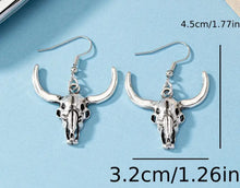 Load image into Gallery viewer, Steer skull earrings