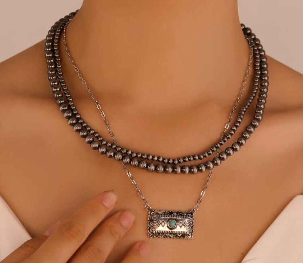 Navajo pearl layered  bar necklace