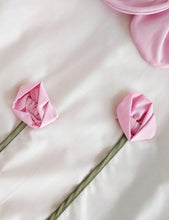 Load image into Gallery viewer, Countryside Pink Flower Dress