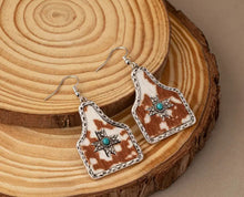 Load image into Gallery viewer, Cattle tag Earrings