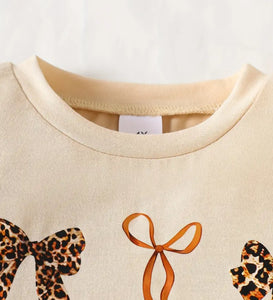 Leopard Bows Outfit