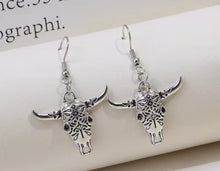 Load image into Gallery viewer, Decorative Bull earrings