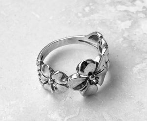 Flower ring