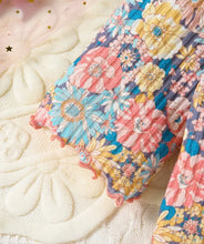 Load image into Gallery viewer, Bermuda Short Flower Outfit