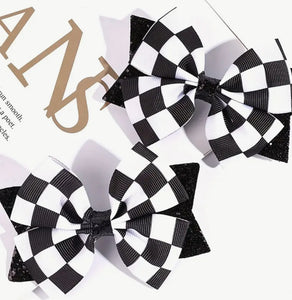 Checkered Bows