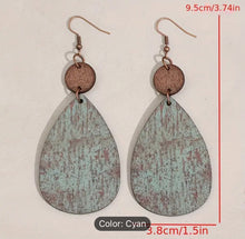 Load image into Gallery viewer, Wooden Hook earrings