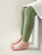 Load image into Gallery viewer, Knitted tights/leggings