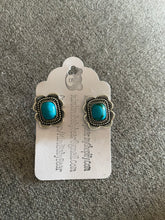 Load image into Gallery viewer, Square scalloped turquoise stud earrings