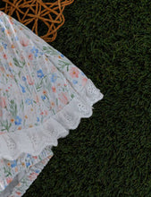 Load image into Gallery viewer, Spring Floral Romper