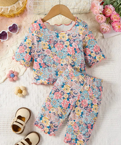 Bermuda Short Flower Outfit