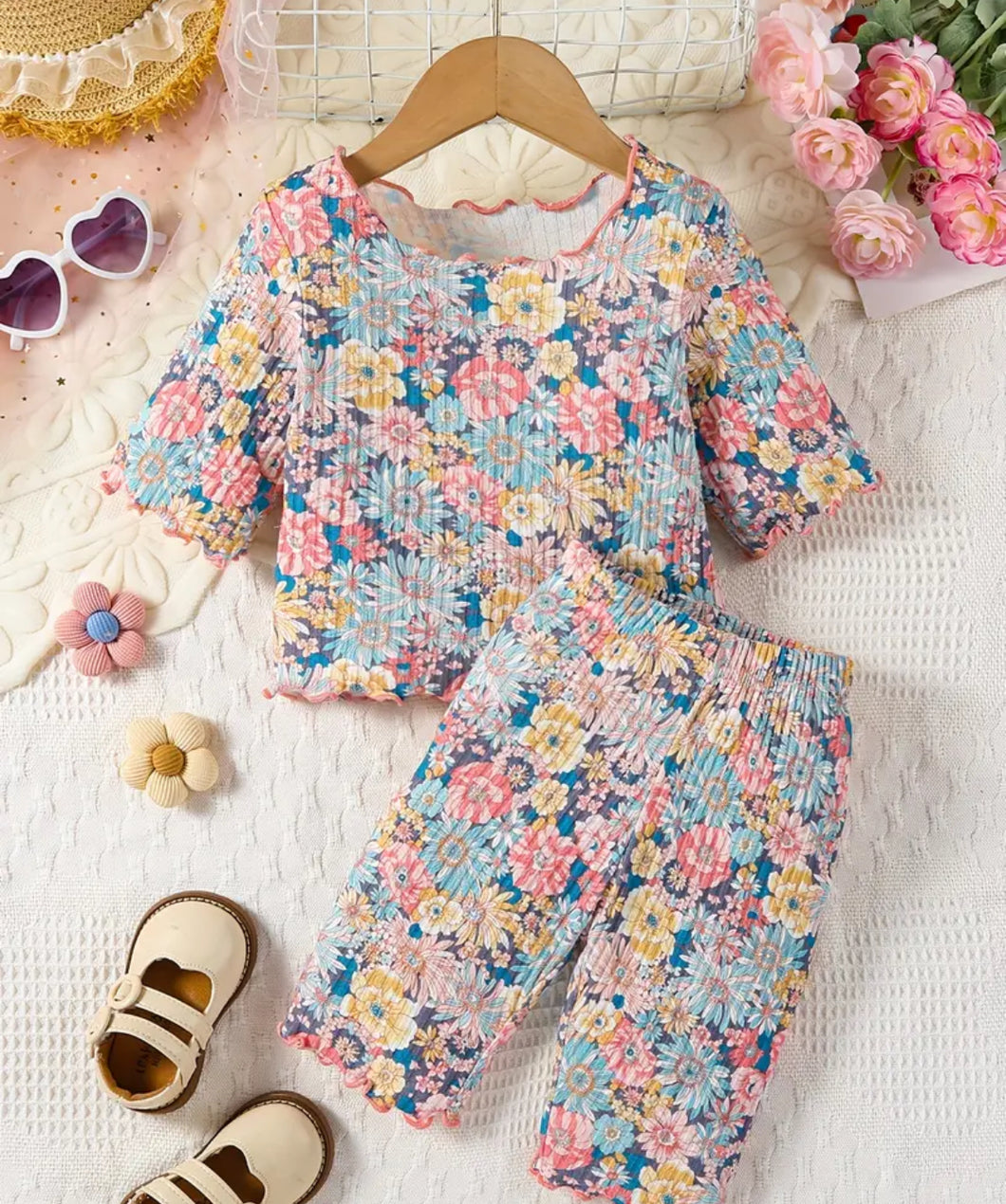 Bermuda Short Flower Outfit