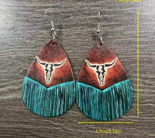 Load image into Gallery viewer, Waterdrop Bullhead Earrings