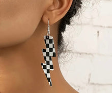 Load image into Gallery viewer, Acrylic Checkered Lightening bolt earrings