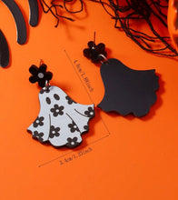 Load image into Gallery viewer, Flowered Ghost Earrings
