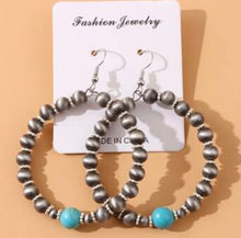 Load image into Gallery viewer, Navajo Pearl Hoops
