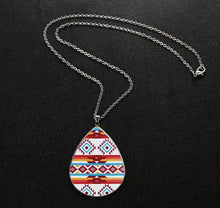 Load image into Gallery viewer, Aztec chain necklace