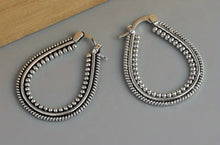Load image into Gallery viewer, Dazzling Teardrop Earrings