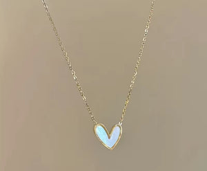 Irregular heart necklace