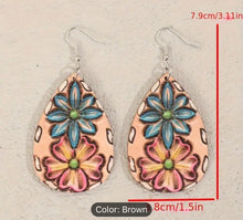 Load image into Gallery viewer, Wood flower Teardrop Earrings