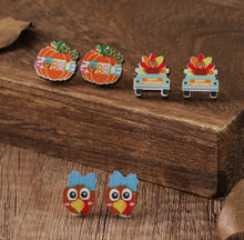 Load image into Gallery viewer, Thanksgiving earring set