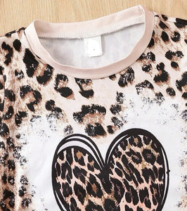 Leopard Heart Be Kind tee