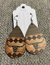 Load image into Gallery viewer, Steerhead wooden teardrop earrings