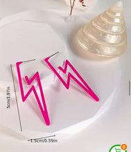 Load image into Gallery viewer, Hollow Acrylic Lightening bolt earrings