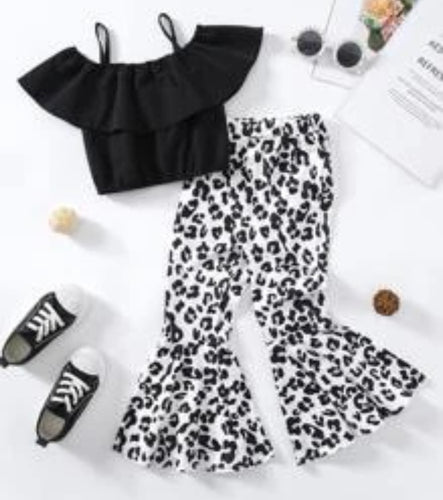 Black Leopard Pant outfit