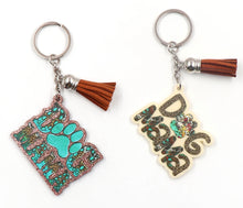 Load image into Gallery viewer, Dog Mama key chain