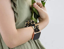 Load image into Gallery viewer, Apple scrunchie watch bands