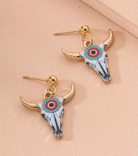 Load image into Gallery viewer, Bull head earrings