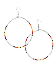 Load image into Gallery viewer, Beaded hoops earrings