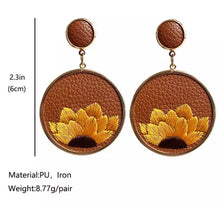 Load image into Gallery viewer, Leather sunflower earrings