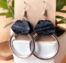 Load image into Gallery viewer, Bohemian Leather drop earrings