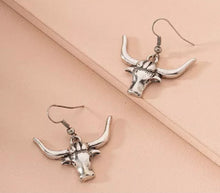 Load image into Gallery viewer, Bull head earrings