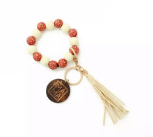 Load image into Gallery viewer, Mama charm wooden beaded key rings