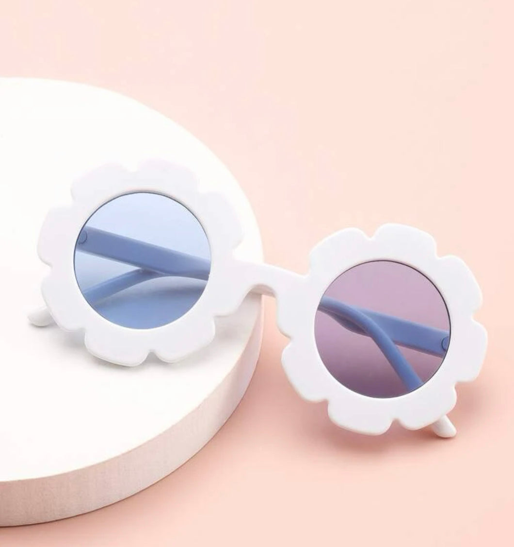 Flower frame kid sunglasses