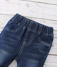 Load image into Gallery viewer, Front pleated bow jeans