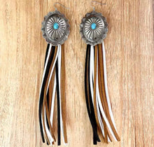 Load image into Gallery viewer, Concho fringe earrings