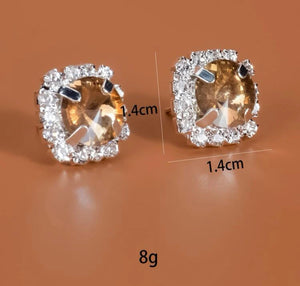 Rhinestone stud earrings