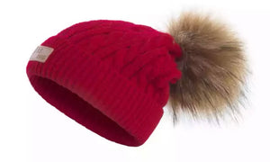 Knitted beanies with pom