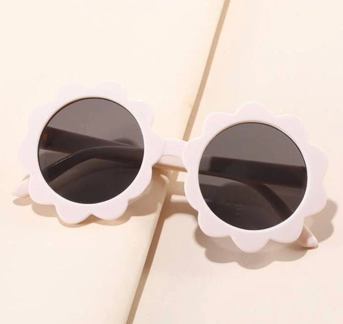 Flower frame kid sunglasses