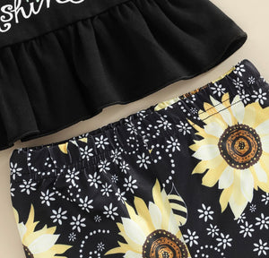 Sunshine sunflower outfit