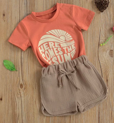 Here comes the sun short outfit