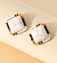 Load image into Gallery viewer, Beaded stud earrings