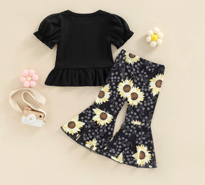 Sunshine sunflower outfit