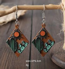 Load image into Gallery viewer, Geometric Cactus earrings