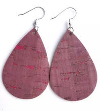 Load image into Gallery viewer, Cork raindrop earrings